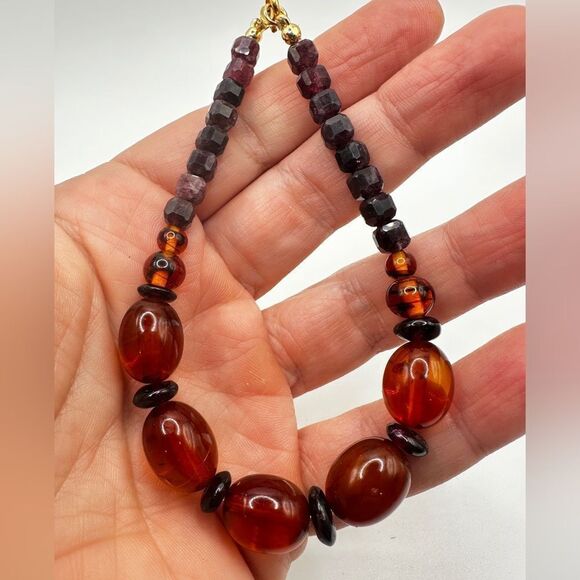 AMAZING Amber and garnet beaded stretchy bracelet! - Picture 4 of 11
